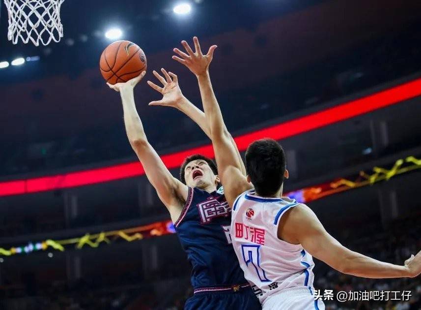 Panda Sports-关于今晚亚冠焦点战，深圳男篮战术微调，媒体盛赞，细节决定成败的信息